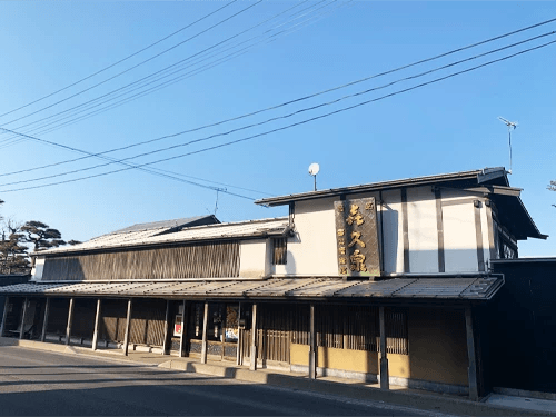 田酒（でんしゅ）・喜久泉（きくいずみ）│西田酒造店 | IMADEYA