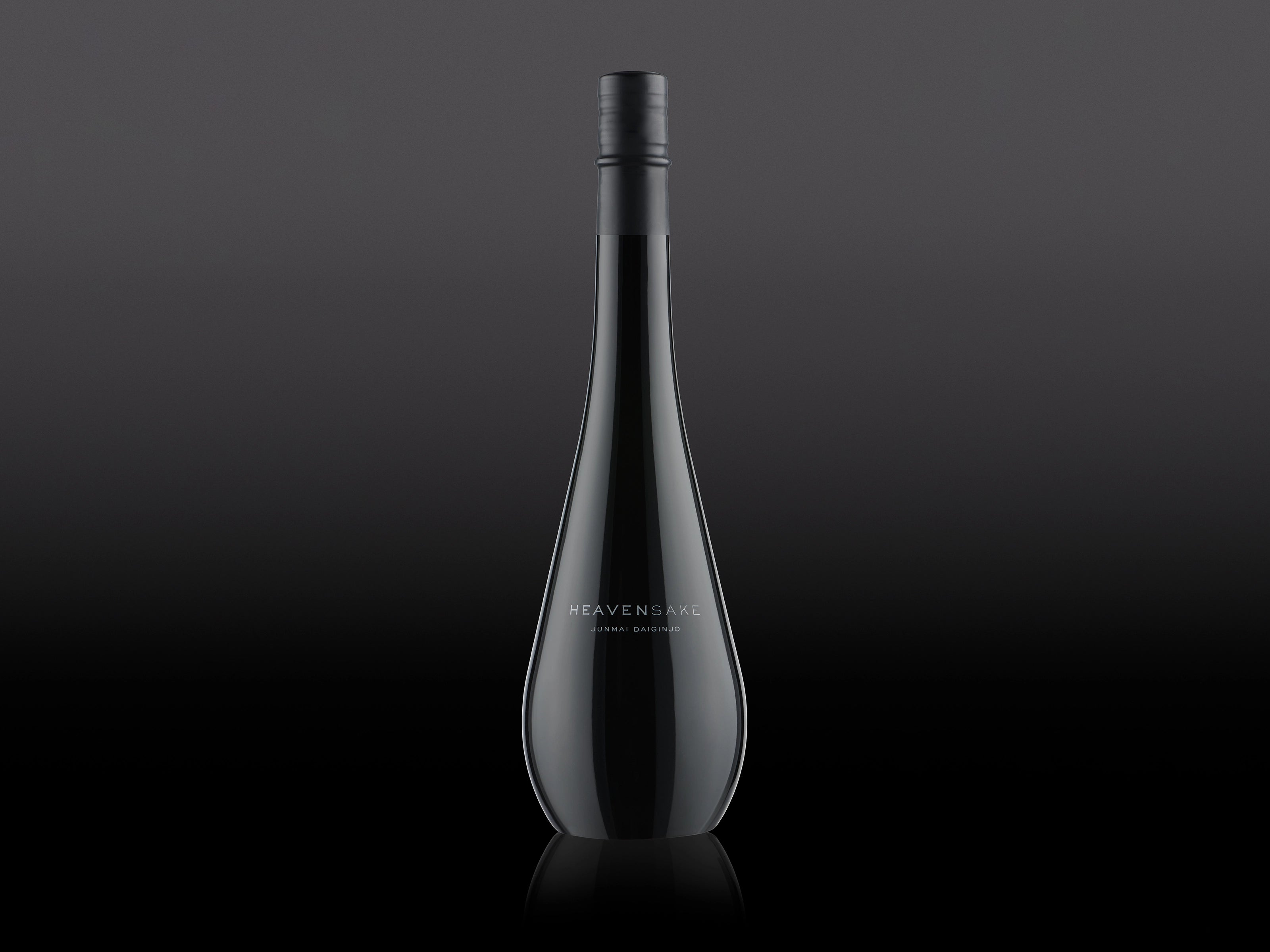 HEAVENSAKE LABEL NOIR Junmai Daiginjo レジス・カミュ×新澤醸造店