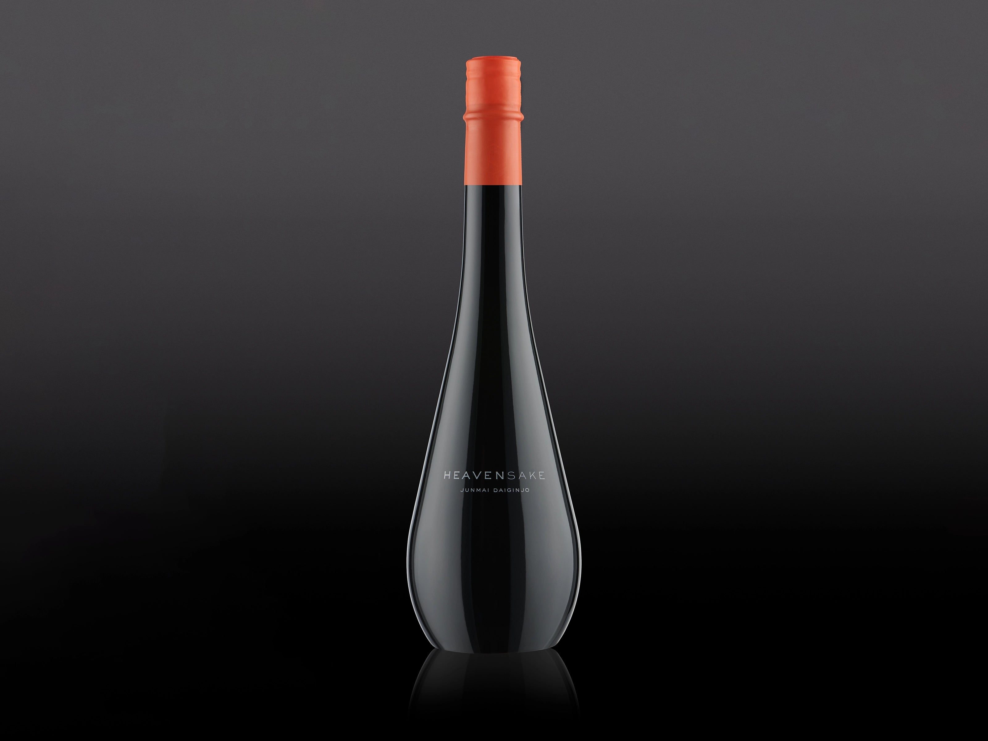 HEAVENSAKE LABEL ORANGE Junmai Daiginjo レジス・カミュ×浦霞酒造